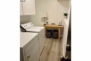 420 Mugford Court - Photo 21