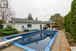 420 Mugford Court - Photo 44