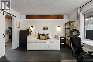 420 Mugford Court - Photo 5