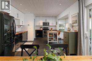 420 Mugford Court - Photo 8