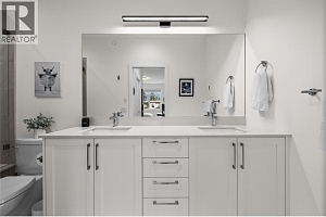 1979 Country Club Drive Unit# 20 - Photo 22