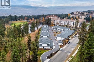 1979 Country Club Drive Unit# 20 - Photo 40