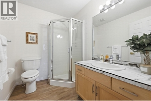 1874 Parkview Crescent Unit# 18 - Photo 15