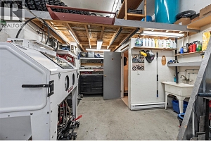 3588 Spiers Road - Photo 35