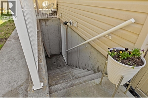 1474 Rose Meadow Drive - Photo 32