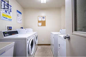 9812 Silver Star Road Unit# 103 - Photo 36