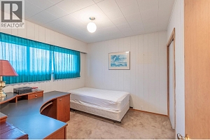 2619 Lakeshore Road - Photo 27