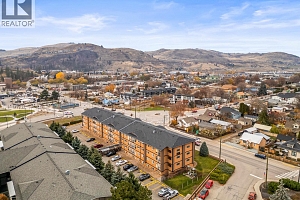 3800 28A Street Unit# 205 - Photo 32