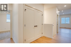 2123 Mountain View Avenue - Photo 10