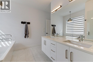 1235 Ponds Avenue - Photo 41