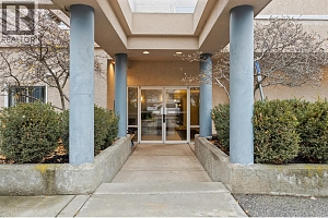 3115 De Montreuil Court Unit# 310 - Photo 35