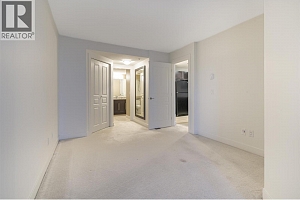 1083 Sunset Drive Unit# 303 - Photo 14