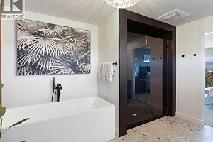 2519 Hillsborough Road - Photo 34