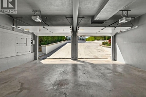 2519 Hillsborough Road - Photo 49