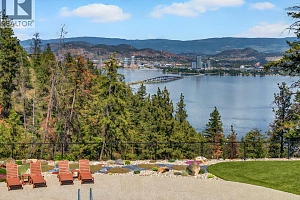 2519 Hillsborough Road - Photo 54