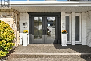 2519 Hillsborough Road - Photo 8