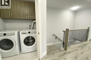 722 Coopland Crescent Unit# 1 - Photo 12