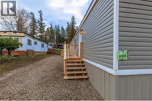 6588 97A Highway Unit# 51 - Photo 2