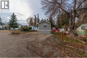 6588 97A Highway Unit# 51 - Photo 38