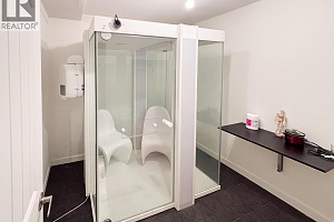 2437 Main Street Unit# A - Photo 7