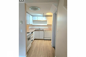 1471 Inkar Road Unit# 4 - Photo 2