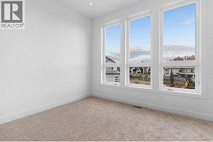 1012 Bull Crescent - Photo 27