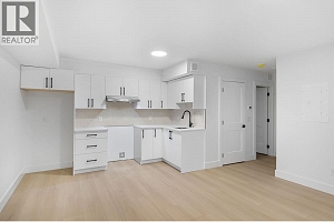 1012 Bull Crescent - Photo 37