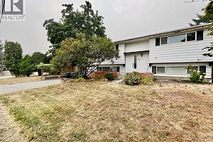 3720 Hoskins Road - Photo 2