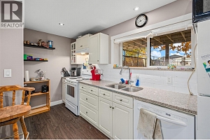 2156 Kaslo Court - Photo 34