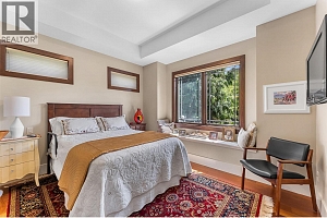 734 Marin Crescent - Photo 35