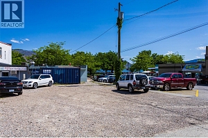 5860 Beach Avenue - Photo 7