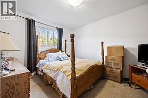 1074 Raymer Avenue - Photo 13