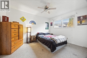 1074 Raymer Avenue - Photo 17