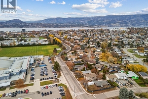 1074 Raymer Avenue - Photo 29