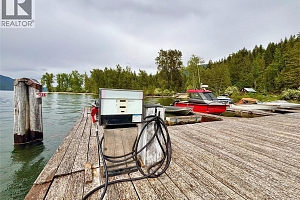 3614 Lumby Mabel Lake Road - Photo 17