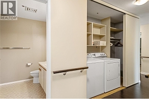 1045 Sutherland Avenue Unit# 323 - Photo 21