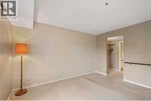 1045 Sutherland Avenue Unit# 323 - Photo 27