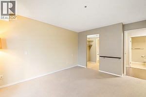 1045 Sutherland Avenue Unit# 323 - Photo 8