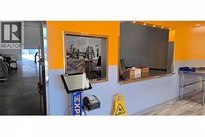 1890 Cooper Road Unit# Care of - Photo 5