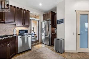 5067 Seon Crescent - Photo 11