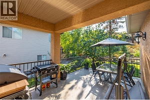 5067 Seon Crescent - Photo 12