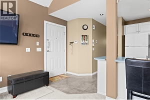 5965 Snow Pines Crescent Unit# D - Photo 10