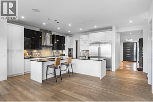 1068 Clarance Avenue - Photo 13