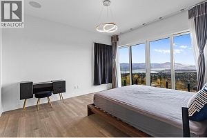 1068 Clarance Avenue - Photo 25