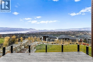 1068 Clarance Avenue - Photo 27