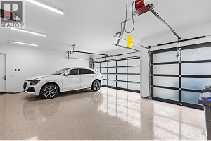 1068 Clarance Avenue - Photo 45