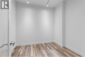 1068 Clarance Avenue - Photo 54