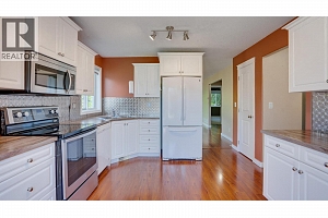 5200 25th Avenue - Photo 6