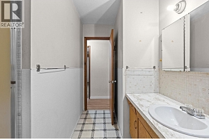 1451 Ross Road - Photo 12