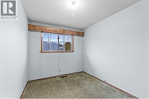 1451 Ross Road - Photo 17